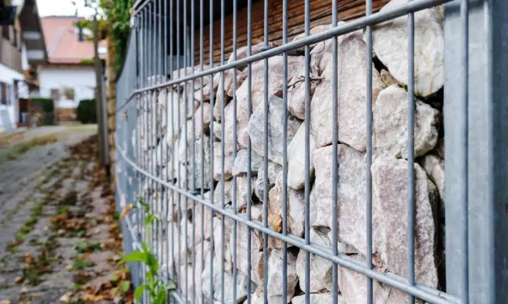 Le gabion métallique pour votre clôture extérieure